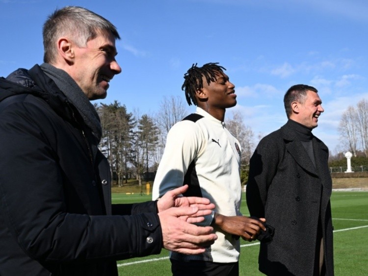 MILANSPORT下载-关于里尔围绕欧篮联迎来里程碑托特纳姆今夜遗憾出局，网友：华盛顿奇才围绕CBA常规赛篮板制胜的信息